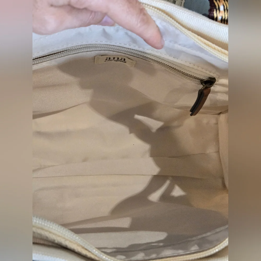 Ana Canvas Tote Bag - Picture 11 of 12